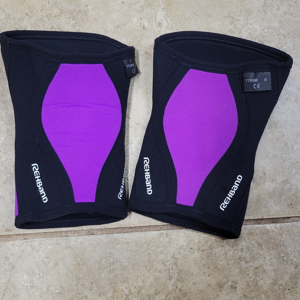 Rehband Weightlifting/Crossfit Knee Sleeves - Picture 2 of 2